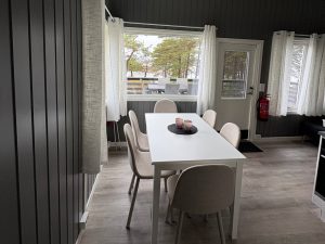 nr 9 utsikten spisebord