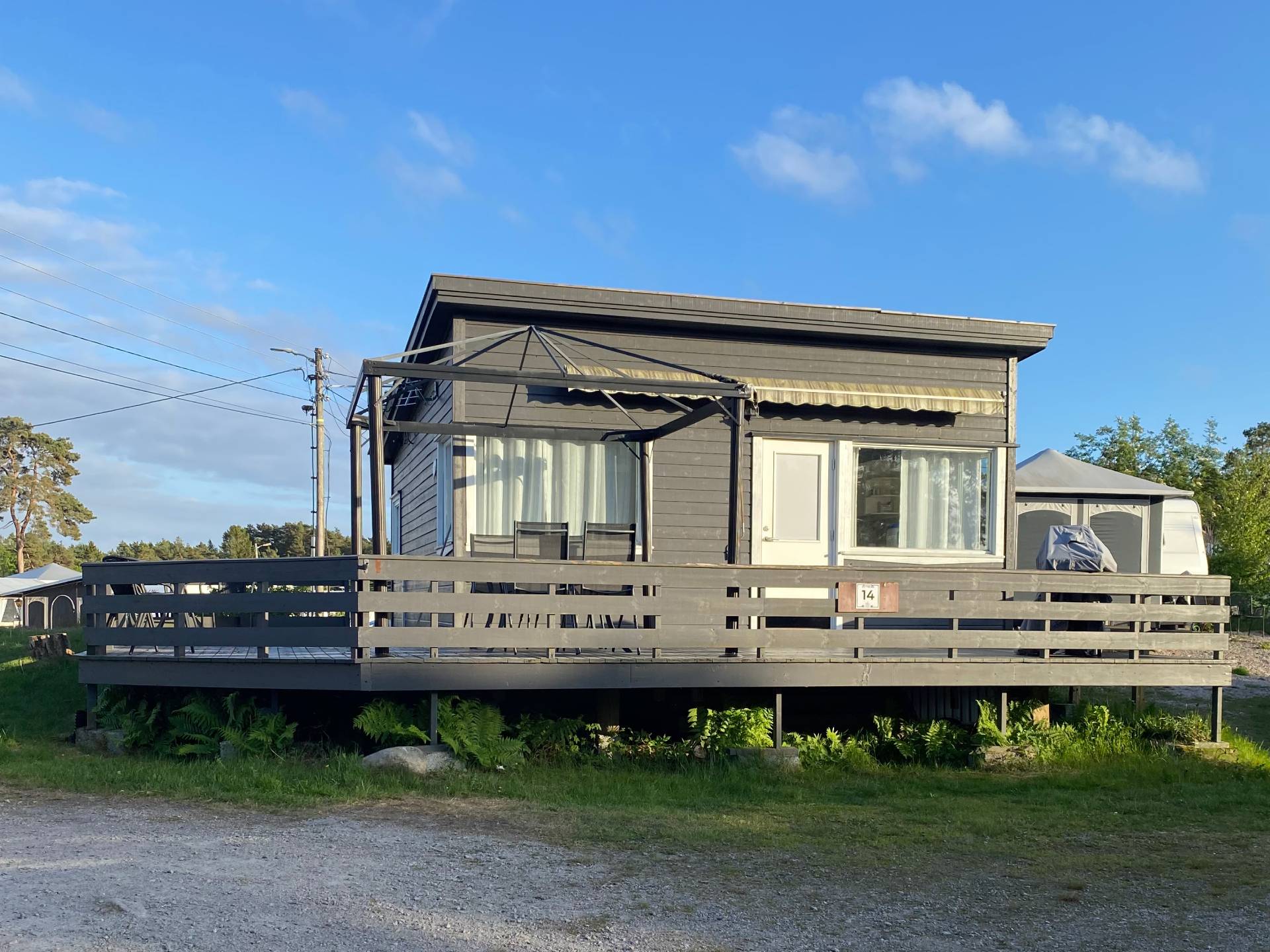 Nr 14-Solåsen utside